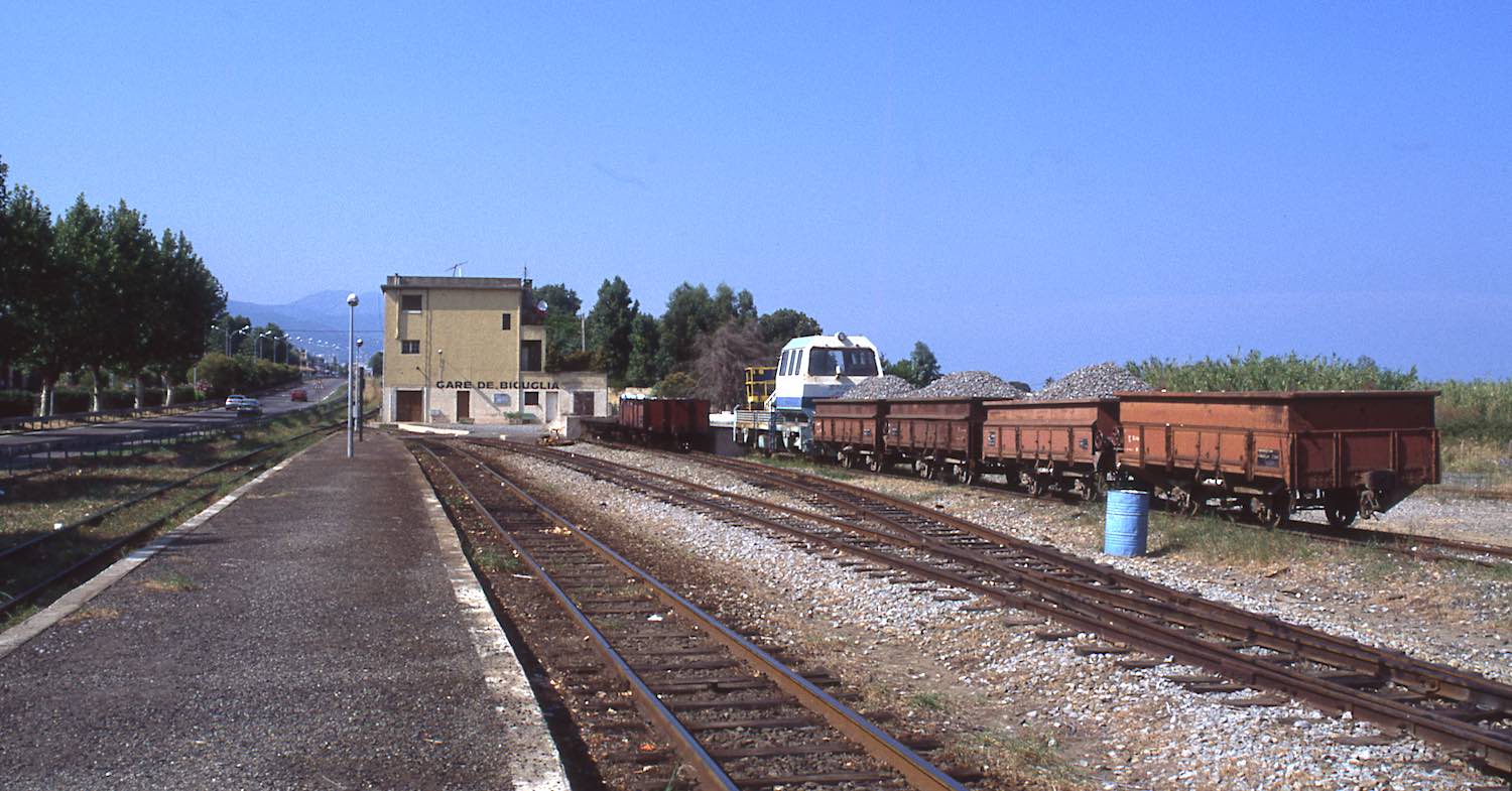 FJ832.jpg