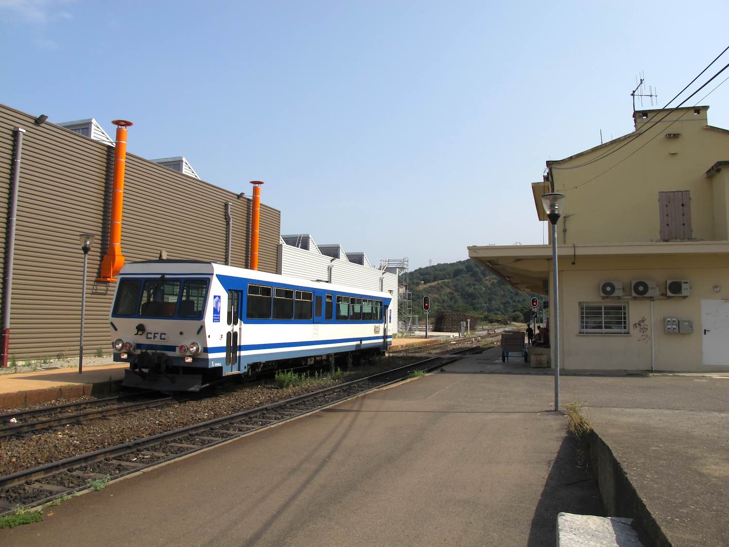 AU0661.jpg